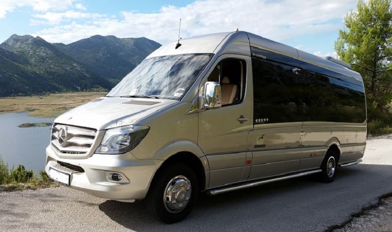 Carinthia: Buses booking in Villach in Villach and Austria
