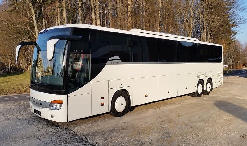 Friuli-Venezia Giulia: Buses hire in Udine in Udine and Italy